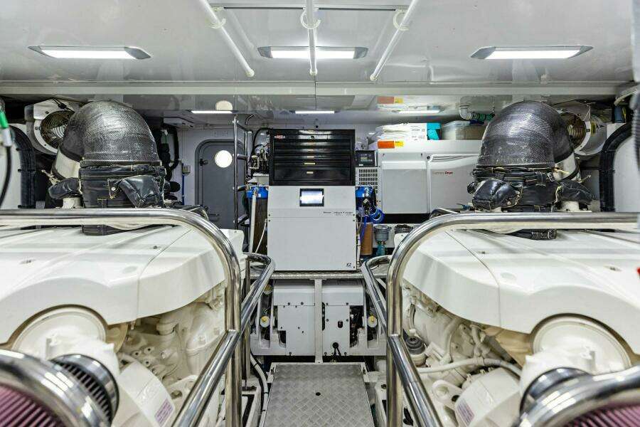 2018 Princess Y75 Motor Yacht