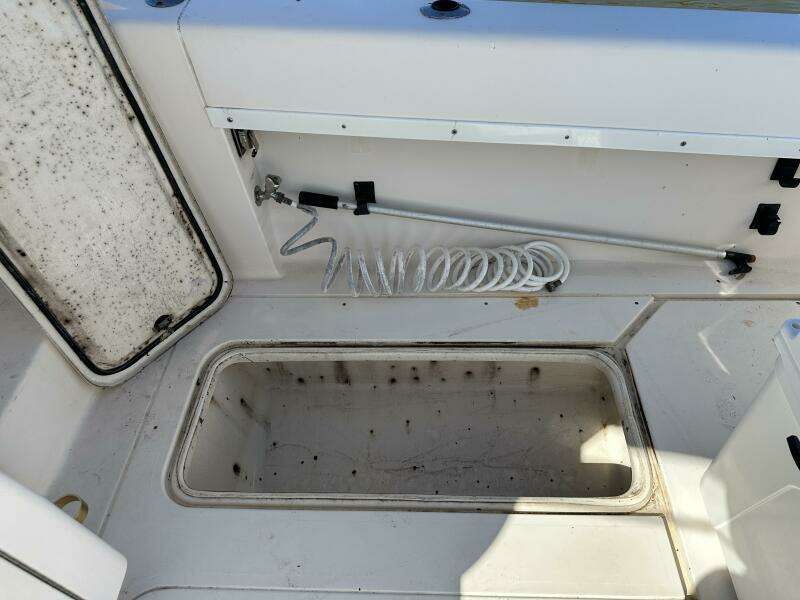 1994 Intrepid 376 Walkaround