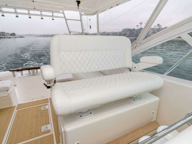 2008 Cabo 38 Express SHOW TIME 