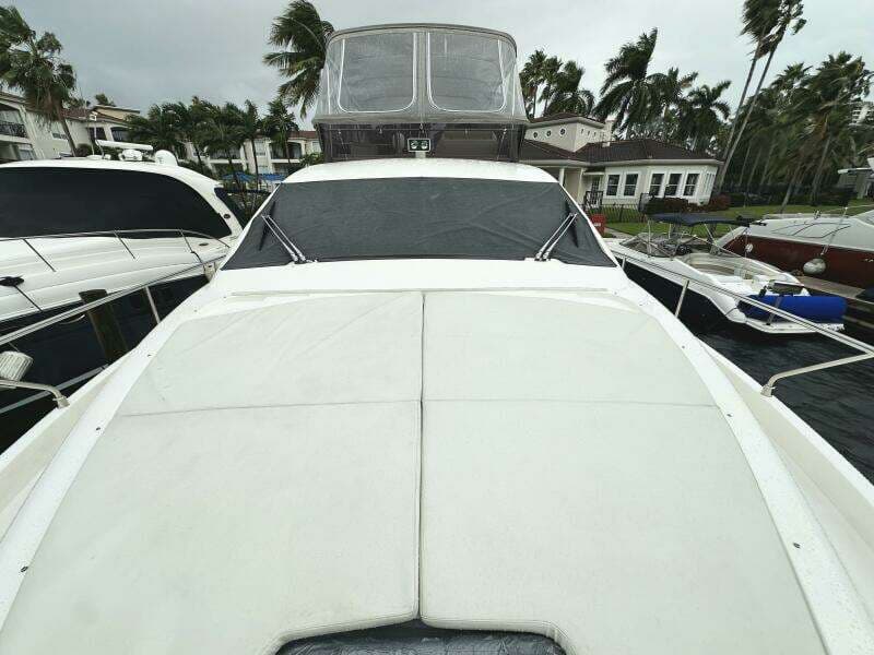 2014 Ferretti Yachts 530