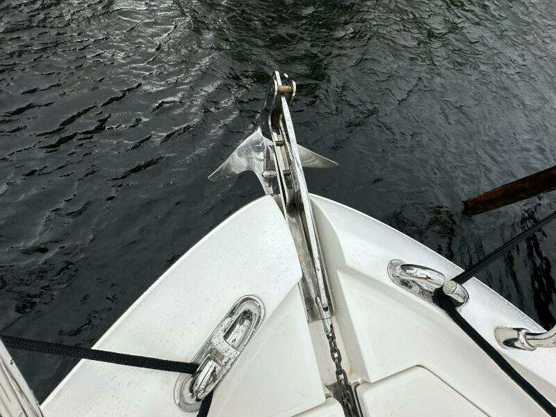 2014 Ferretti Yachts 530