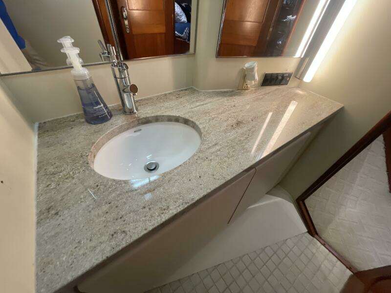 1993 Viking 50 Motor Yacht