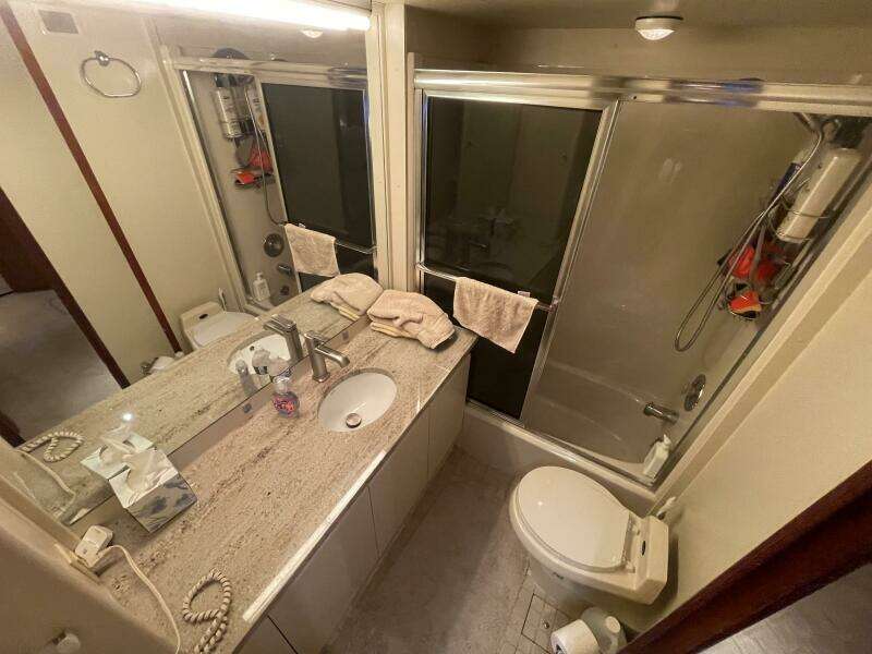 1993 Viking 50 Motor Yacht