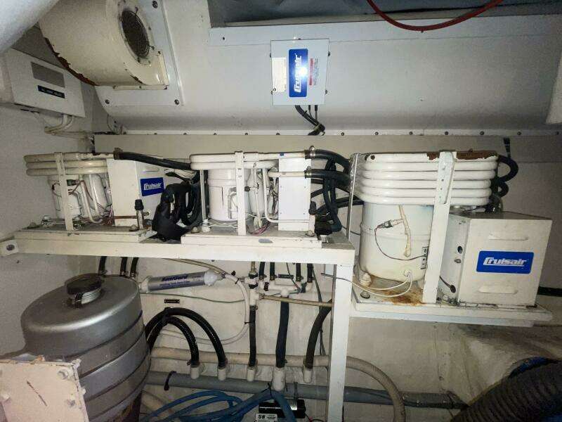 1993 Viking 50 Motor Yacht