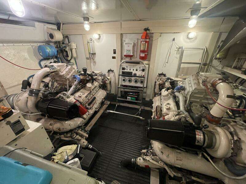 1993 Viking 50 Motor Yacht