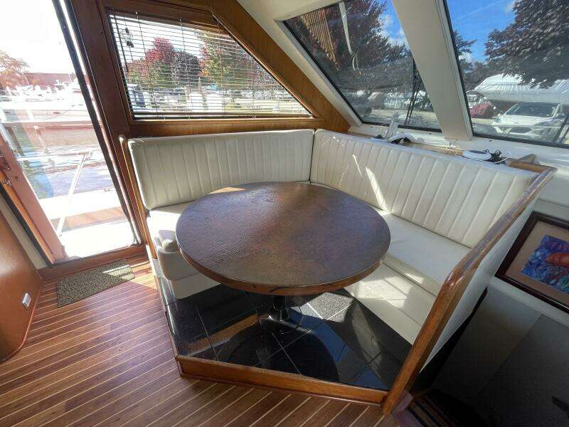 1993 Viking 50 Motor Yacht