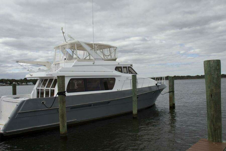 2002 McKinna 57 Pilothouse
