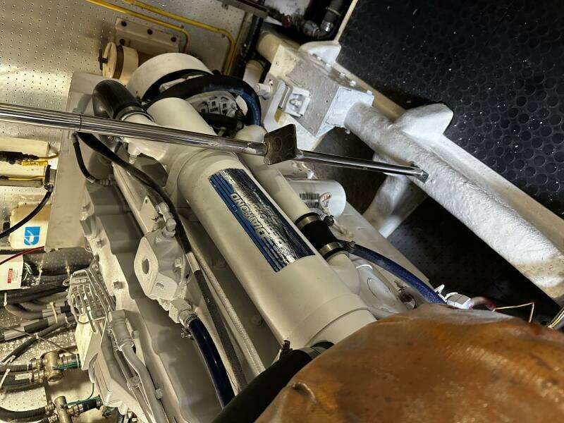 2002 McKinna 57 Pilothouse