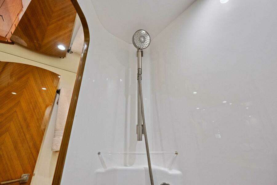 2012 82 Viking Convertible - Lady Di