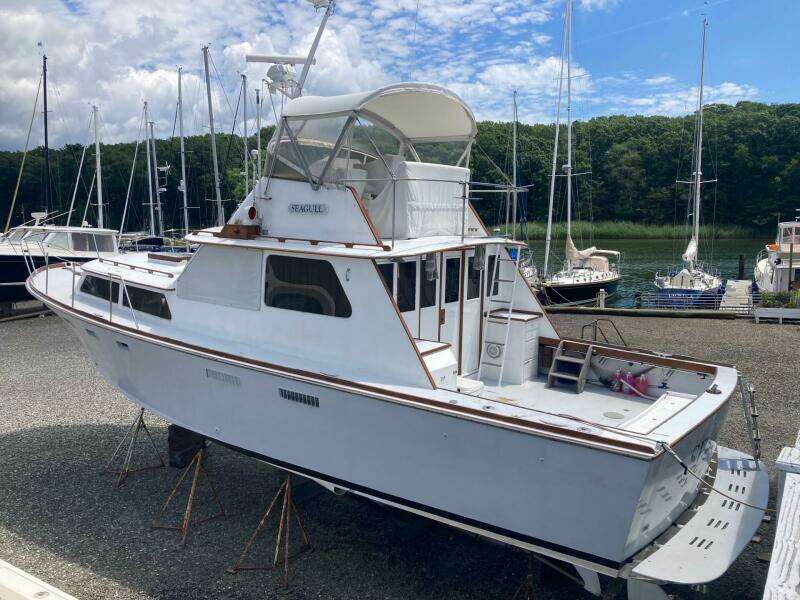 1967 Custom Flybridge Cruiser