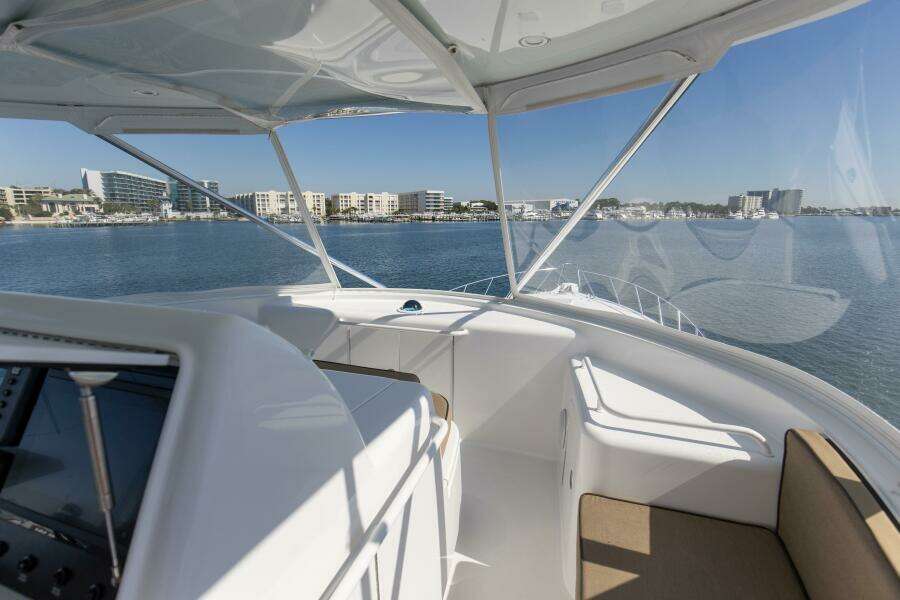 2008 60 Hatteras Blacksmith Bridge