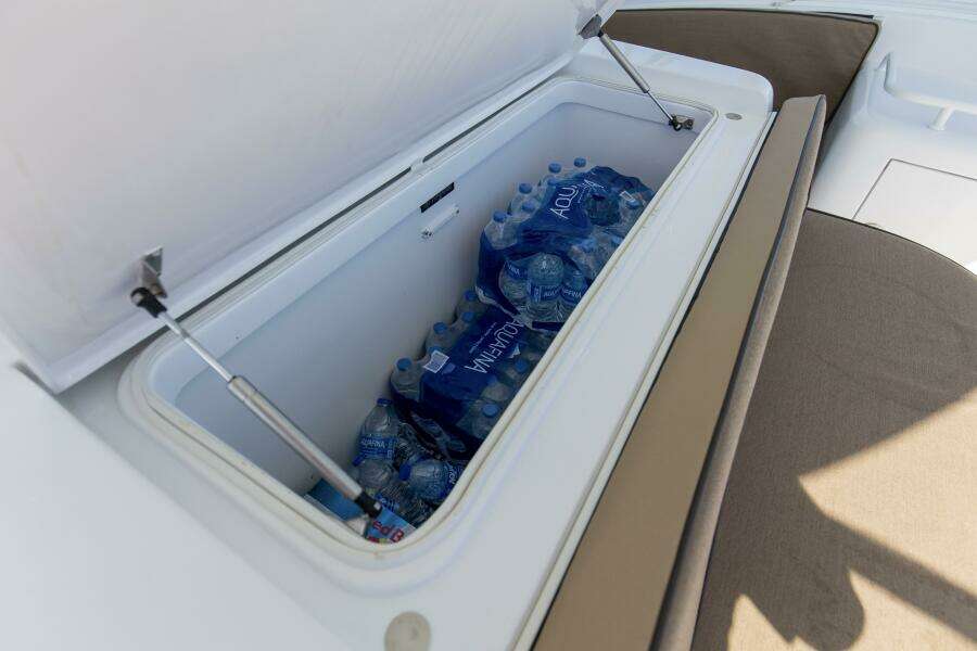 2008 60 Hatteras Blacksmith Bridge (7)