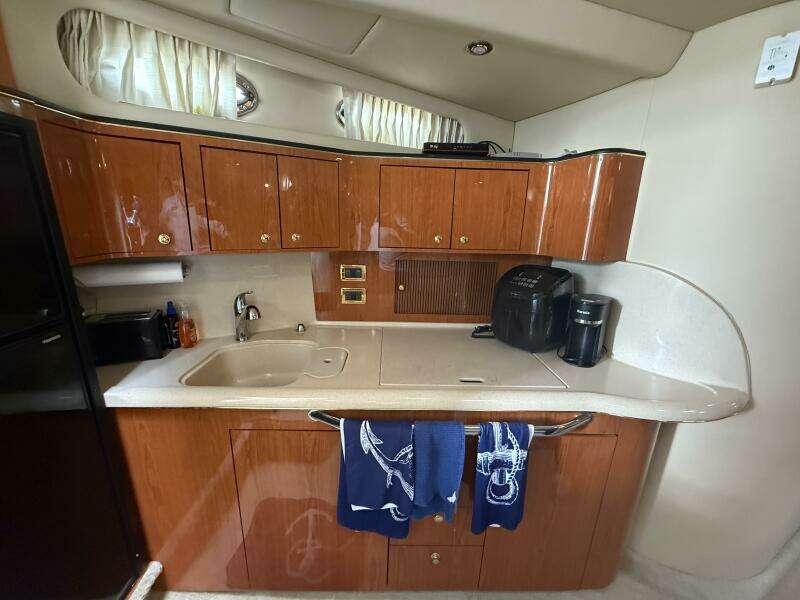 2001 Sea Ray 410 Sundancer