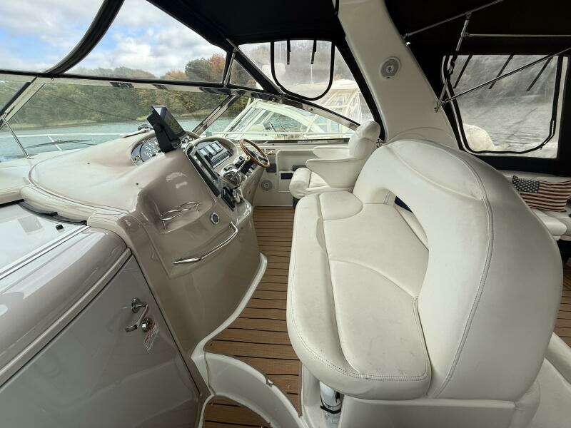 2001 Sea Ray 410 Sundancer