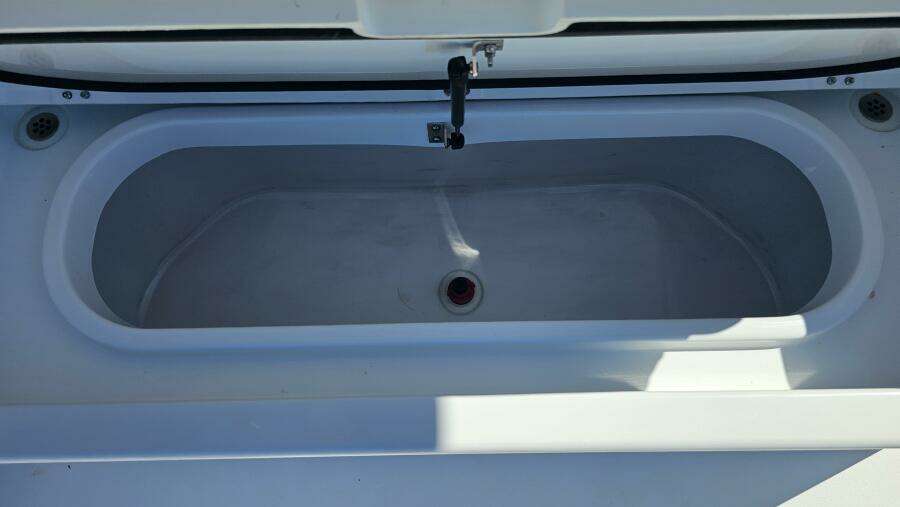 2025 Costa Custom 34SV