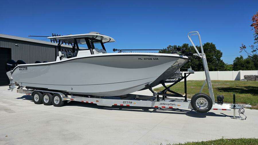 2025 Costa Custom 34SV