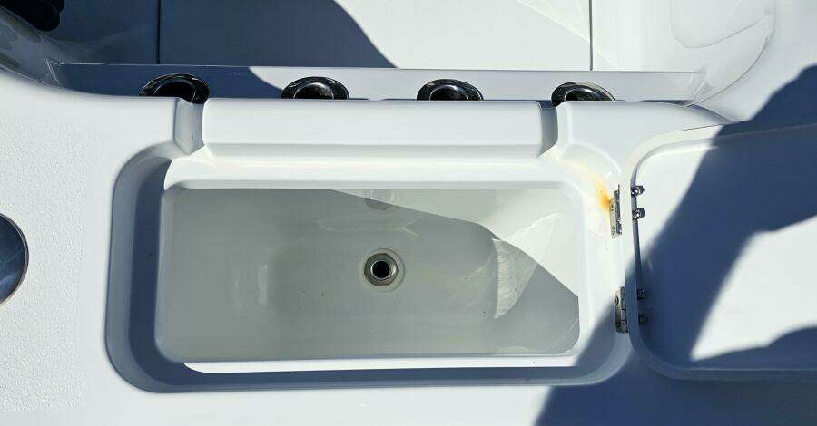 2025 Costa Custom 34SV