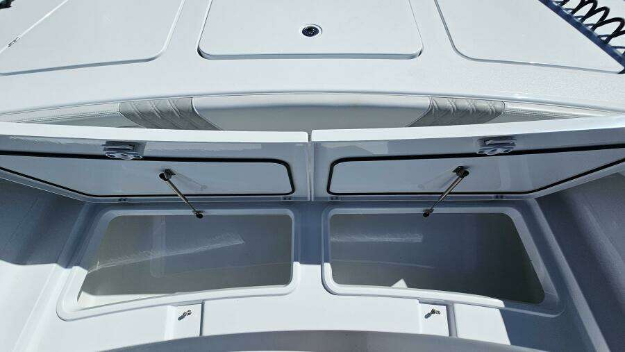 2025 Costa Custom 34SV