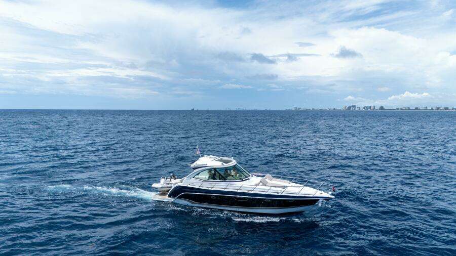 2013 Formula 45 Yacht