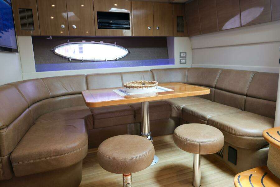 2013 Formula 45 Yacht