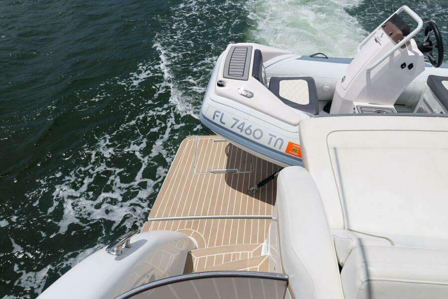 2013 Formula 45 Yacht