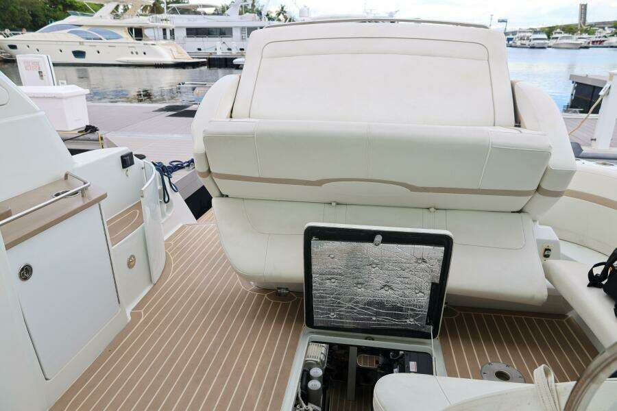 2013 Formula 45 Yacht