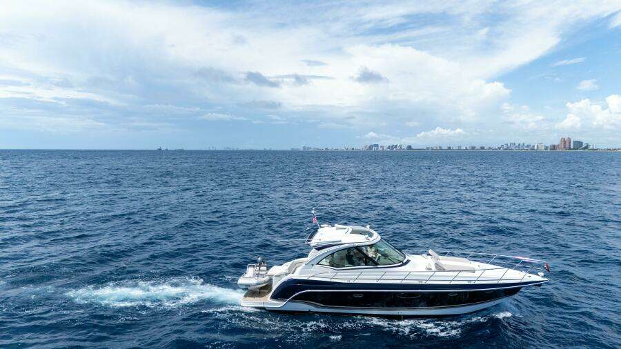2013 Formula 45 Yacht