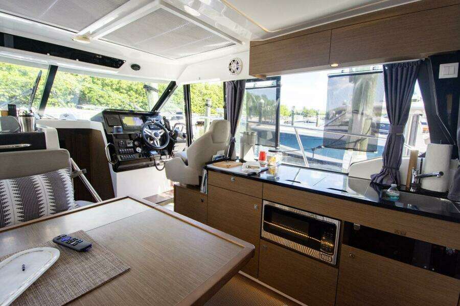 2021 Jeanneau NC 1095