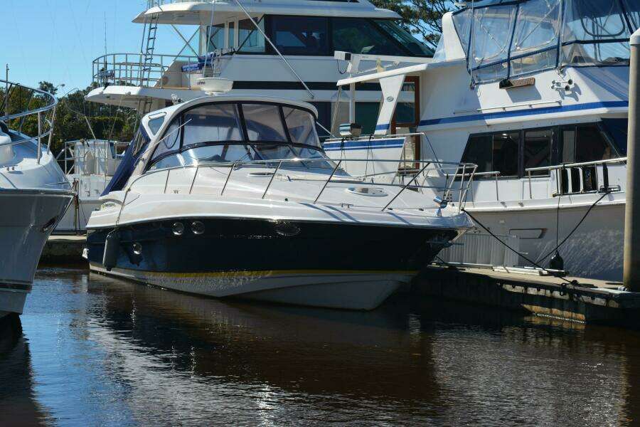 2007 Regal 3760 Sportyacht