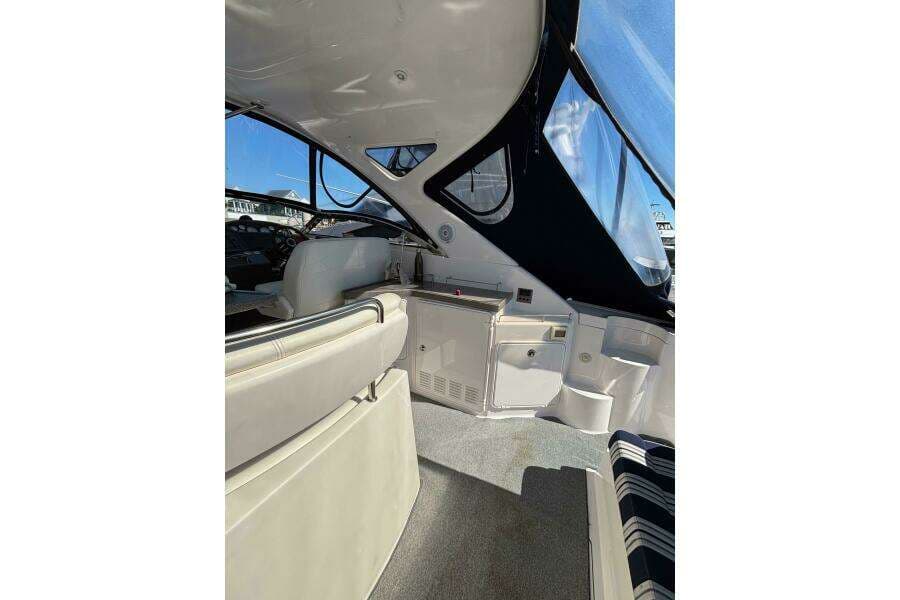 2007 Regal 3760 Sportyacht