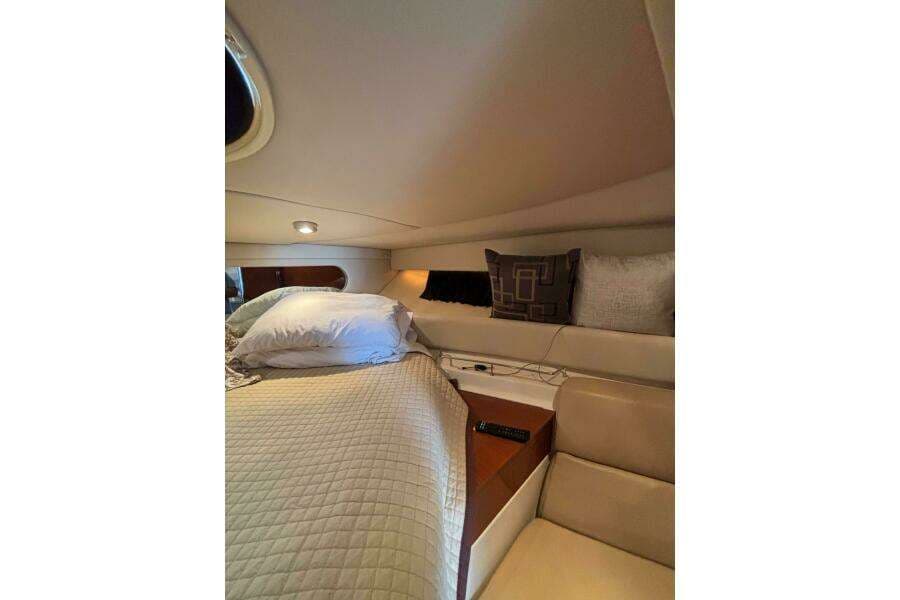 2007 Regal 3760 Sportyacht