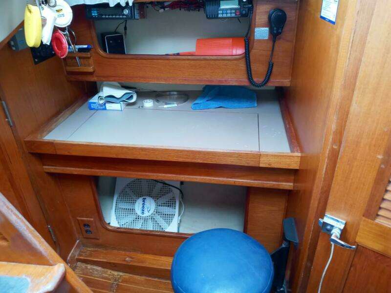 1982 C&C Landfall 35