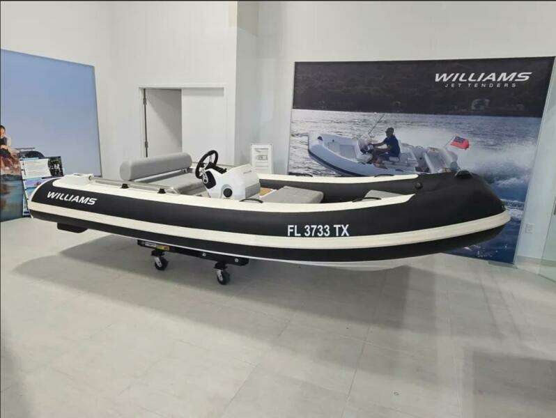 2024 Williams Jet Tenders 435 SportJet