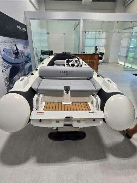 2024 Williams Jet Tenders 435 SportJet
