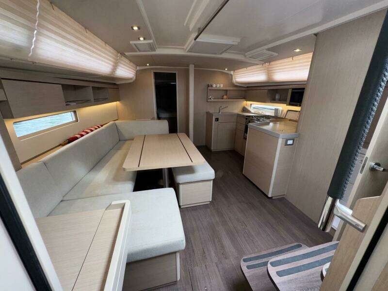 2022 Beneteau Oceanis 40.1