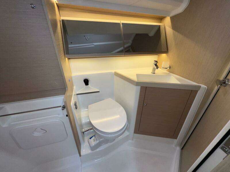 2022 Beneteau Oceanis 40.1