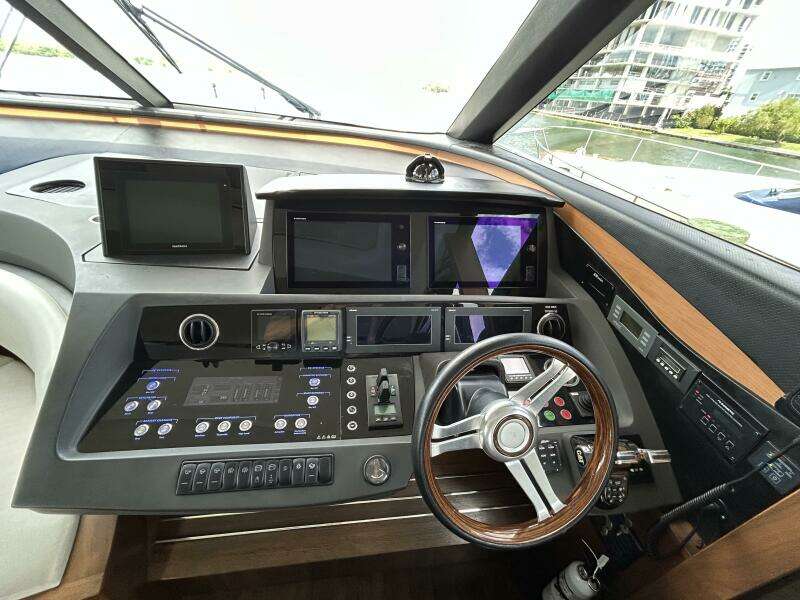 2014 Princess S72