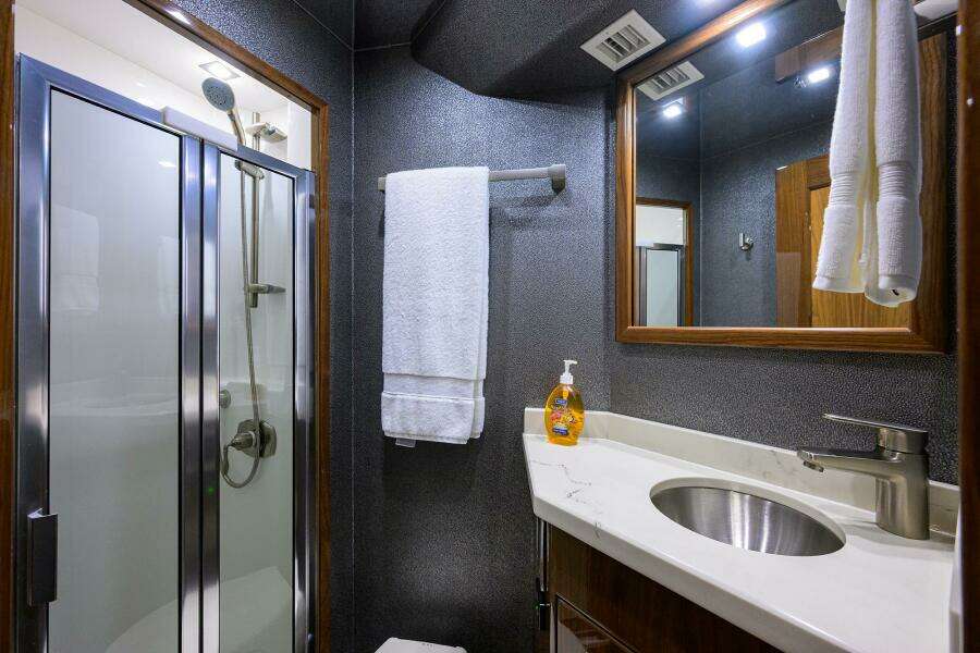 Viking 72 - Corintios - Interior Head