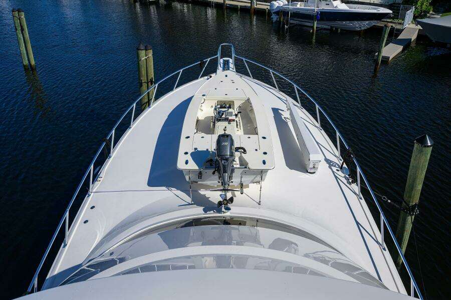 Viking 72 - Corintios - Exterior Bow