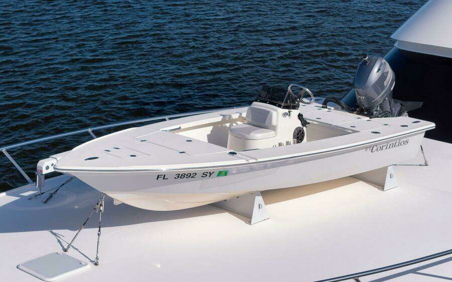 Viking 72 - Corintios - Exterior Tender