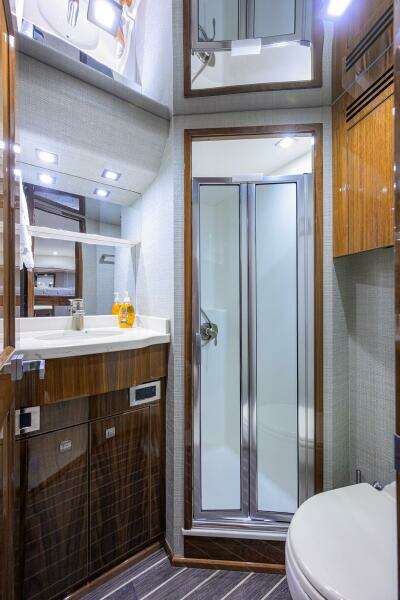 Viking 72 - Corintios - Interior Head