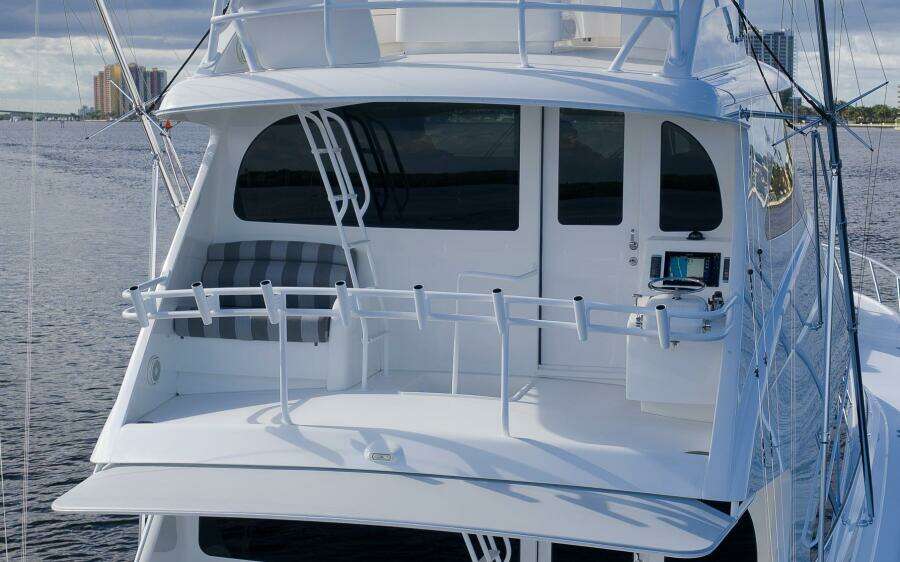 Viking 72 - Corintios - Exterior Flybridge