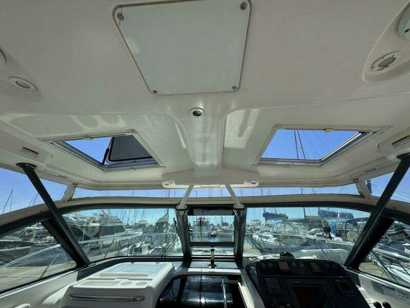 2005 Tiara Yachts 3200 Open