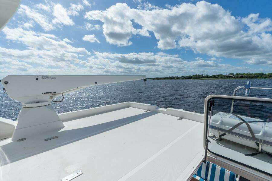 2009 Pacific Mariner 65 Motor Yacht