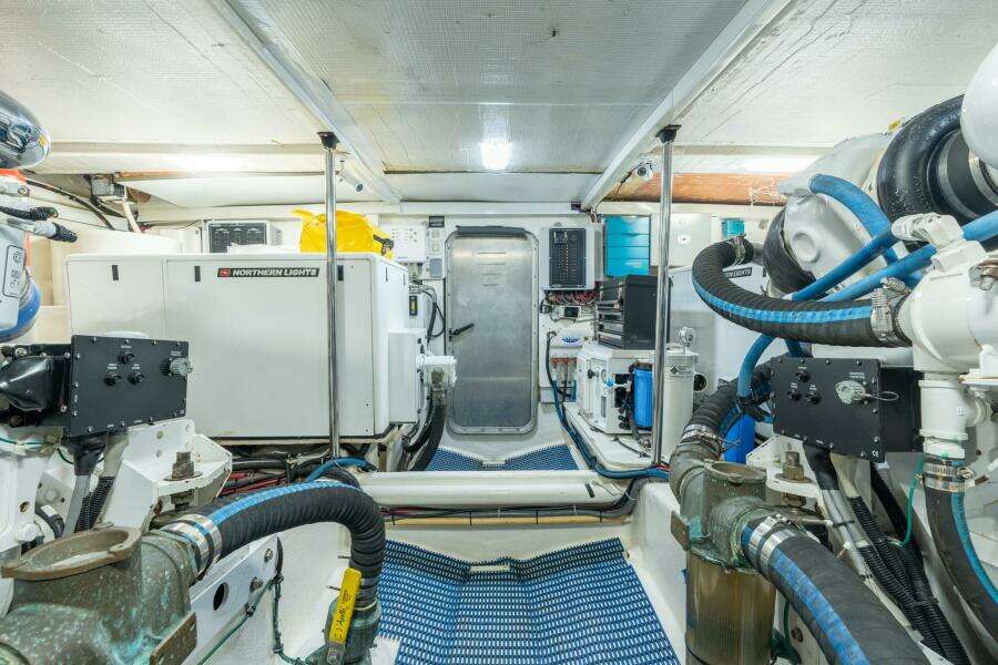 2009 Pacific Mariner 65 Motor Yacht