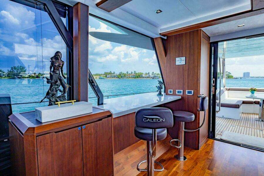 2019 Galeon 640 FLY