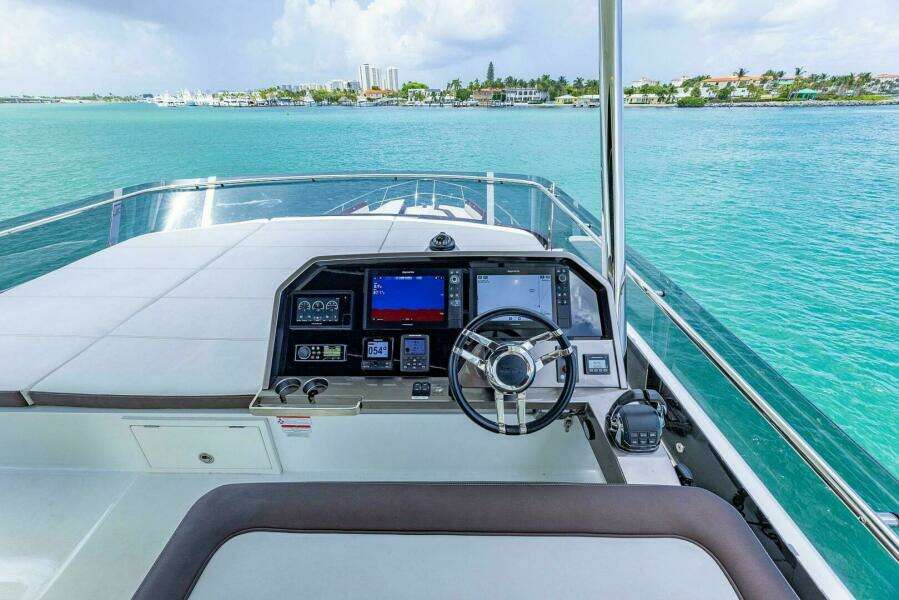 2019 Galeon 640 FLY
