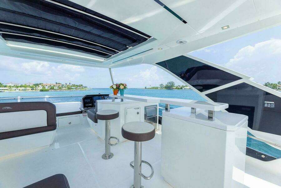 2019 Galeon 640 FLY