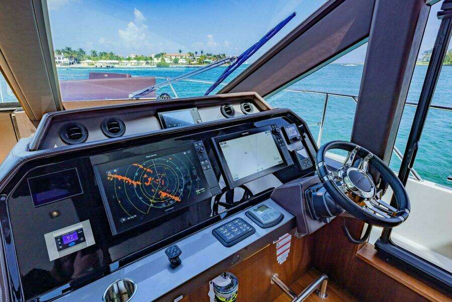 2019 Galeon 640 FLY
