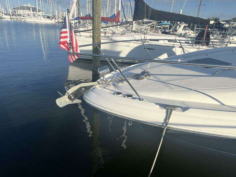 2005 Sea Ray 320 Sundancer